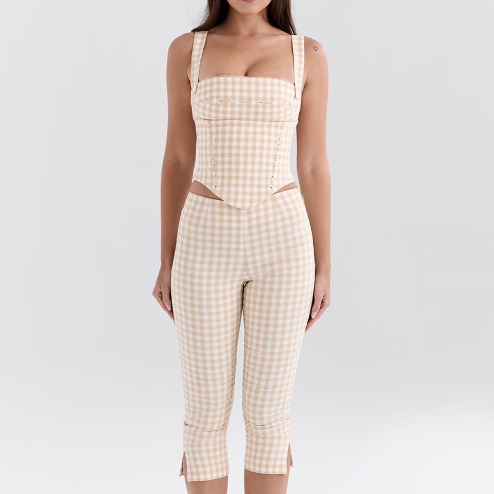 - House of CB “Lottie” top and capri set